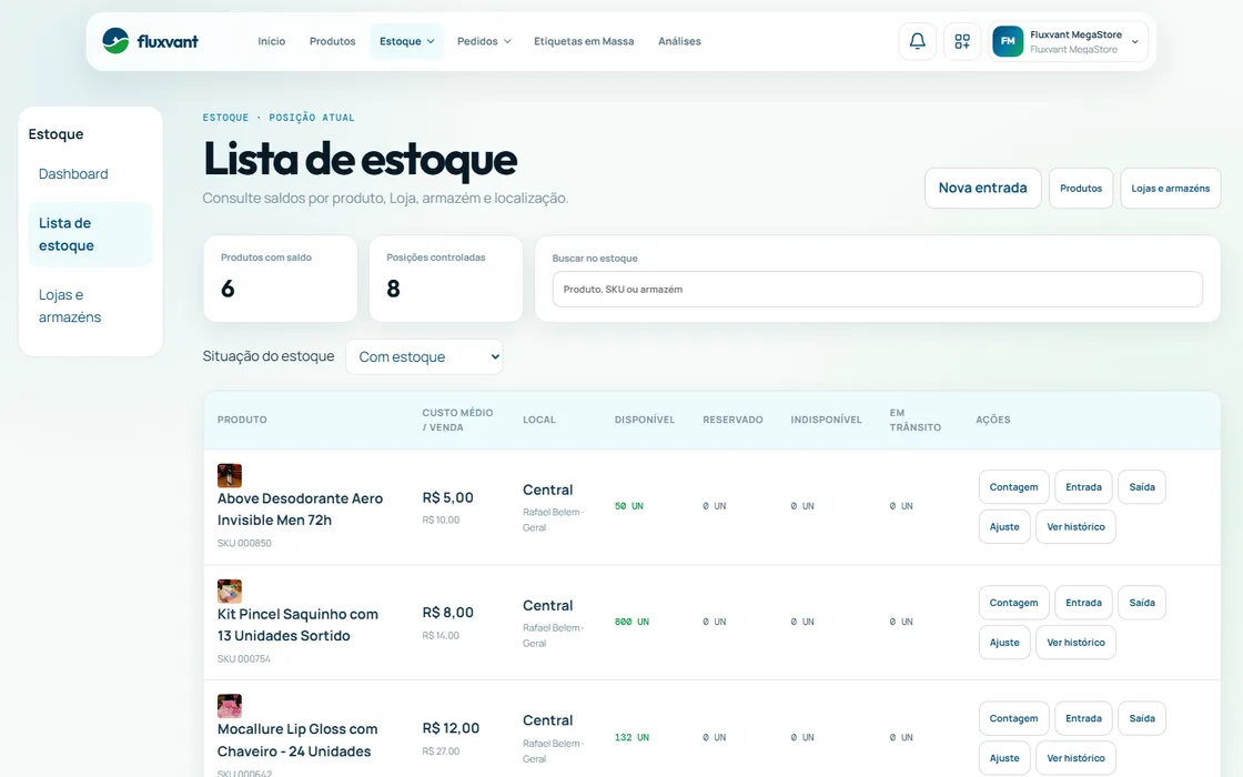 Lista de estoque na Fluxvant, com saldo disponível, reservado, indisponível e em trânsito por produto e local.